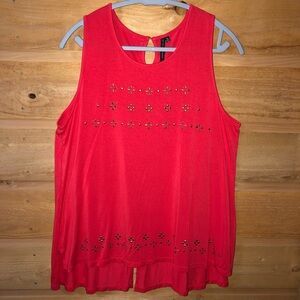 Tank top lower in front than back embellished back slit keyhole back size XL